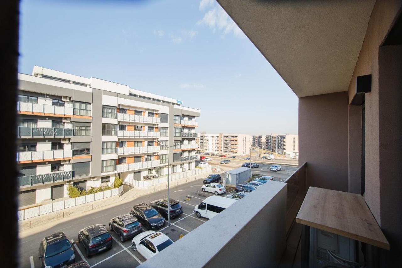 Retreat To A Stylish Home At West Residence Oradea Eksteriør bilde